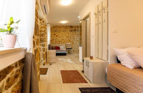 Studio apartman "Stara kuća" - Foto 17