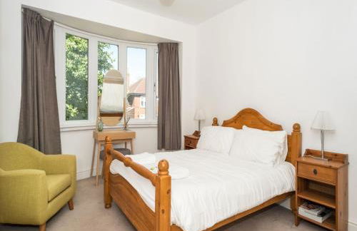 36 Westminster Road Bright & Spacious 2-Bed Home in York with Garden Pass the Keys - Foto 10