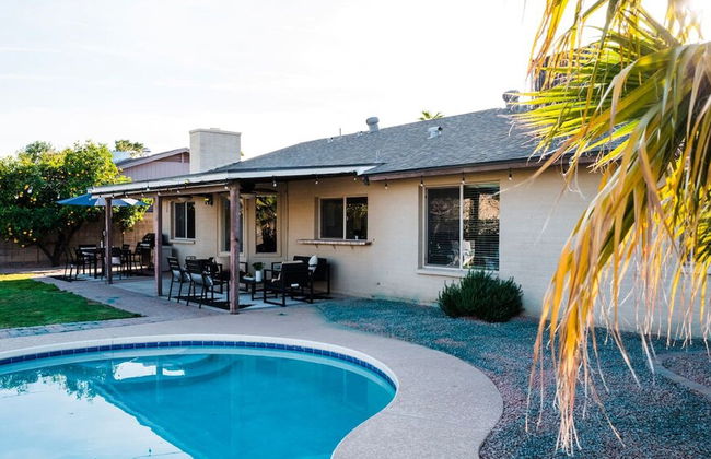 Perfect 4 Bdrm Home With Pool and Game Room! - Foto 26