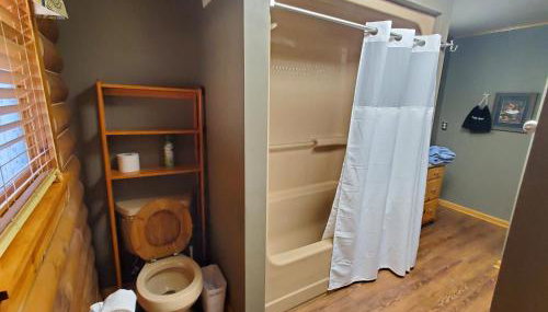 Gorgeous Cabin by Lake with Waterview and walking access - Foto 4