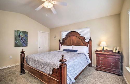 Walk to Lake Family Gem with Pool Access in Afton - Foto 17