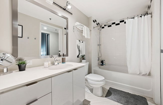 Cincinnati City Club Apartments by Airriva - Photo 29