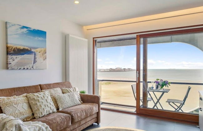 Beautiful Studio With Stunning Seaview and Terrace - Foto 8