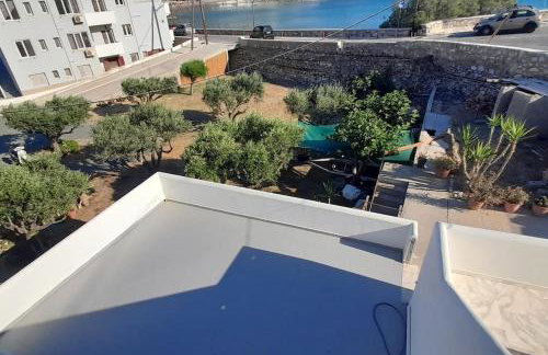 Παραθαλάσσιο εξοχικό σπίτι με θέα τον κόλπο Βάρης - Photo 27