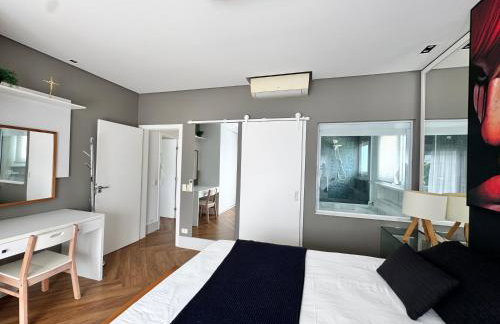 Casa de Luxo com Enxoval Completo, 4 Quartos, Área Gourmet, Piscina, Academia, Quadra Particular, Lago e Vista Privilegiada - Photo 64