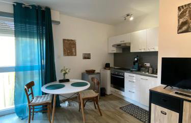 Studio Chaleureux Tout équipé - Wifi - Parking gratuit - Proche de la Nature - Foto 20