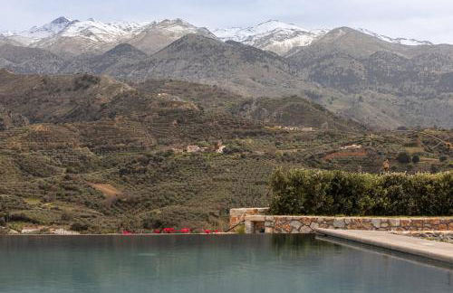 Villa Alargo Heated Pool - Photo 8