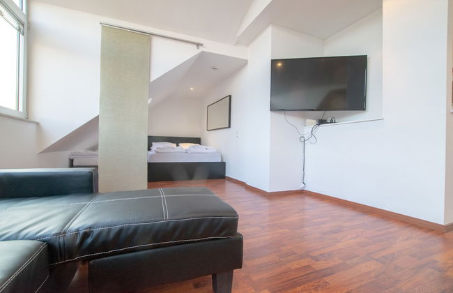 Sunny Penthouse in City Center - Foto 10