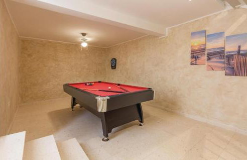 4 Bedroom Gorgeous Home In Pican - Photo 33