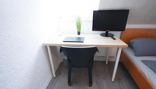 ALFA 2 Zimmer Apartment Stuttgart 2BR TV WIFI WM nahe Daimler l WIFI & SmartTV I 2 Rooms l Bathroom I Kitchen - Foto 4