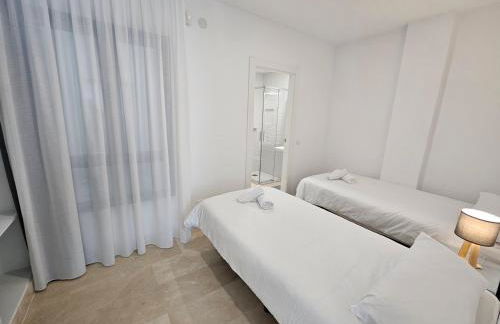 Apartamento 1ª Línea de playa Planta Vistas a Casco Histórico - Foto 13