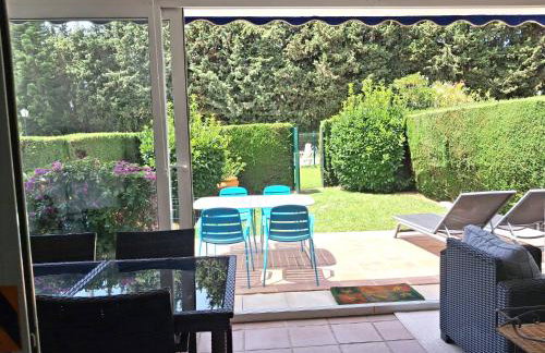 2 Bed Garden Apartment Benavista Direct Pool Access Walk to Golf, Tennis & Amenities - Photo 26