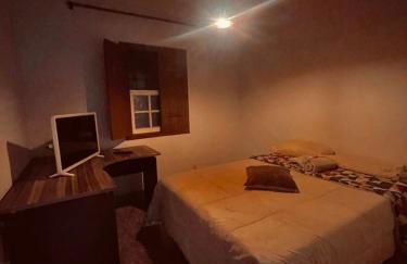 Casa inteira - melhor localização - Photo 14