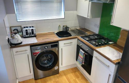 House in Hemingfield, Ideal for Contractors and Long Stays - Foto 13