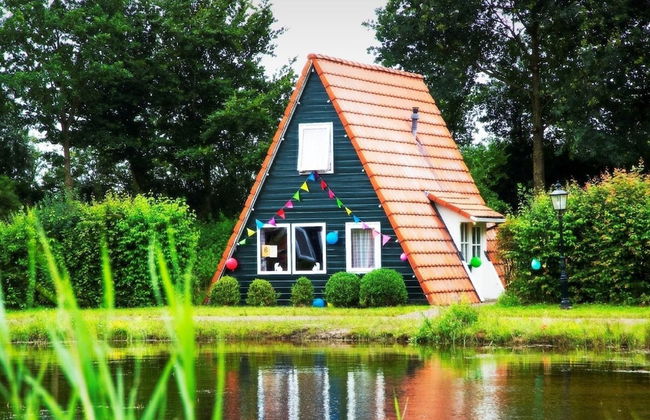 Detached Chalet in Tranquil Dutch Countryside - Photo 16