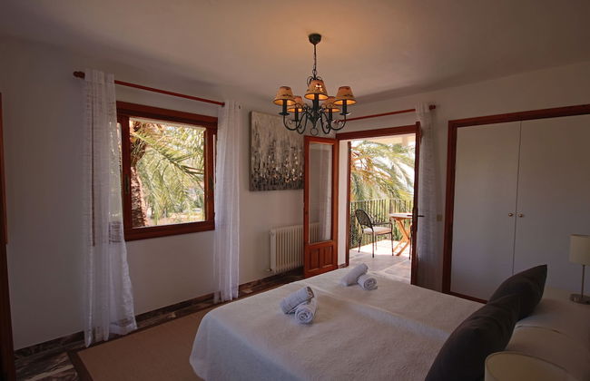 Only 100m to the Beach! Spacious Villa With Private Pool - 12 People - Foto 8