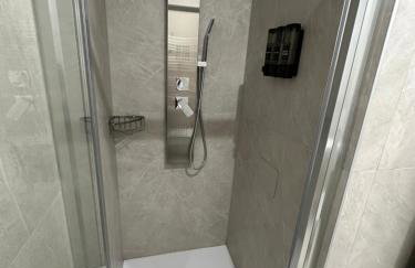 HomeSix - Photo 42