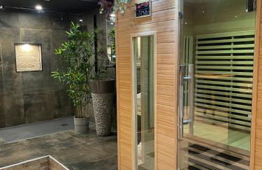 Spa & Love Exotic - Balnéo - Sauna - Parking - Foto 4