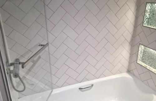 Spacious 3BR Home, 2 Bathrooms, Parking, Rushden - Foto 15