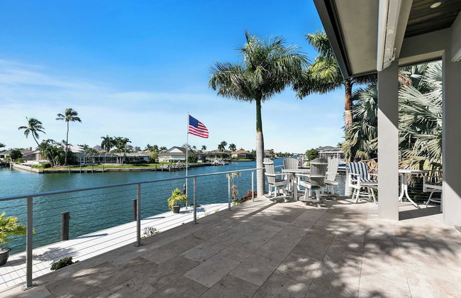 Marco Polo by Avantstay Waterfront 5bdr, Pool, Spa, Fire Pit, Walk to Beach - Foto 36