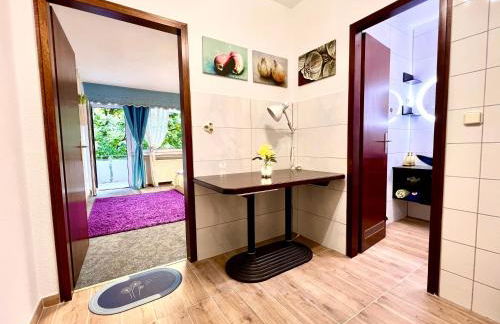 Stylish, Cozy & Quiet Apartment with one and half rooms in District 1 - Foto 26