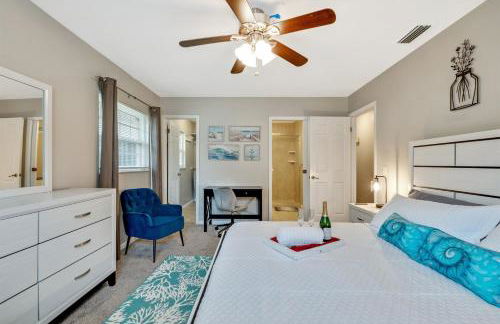 Exquisite Retreat with Heated Pool for 14 Guests, Pool Table Paradise! - Foto 30