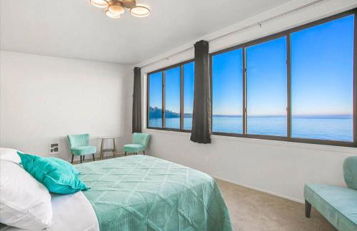 Waterfront Haven with Spectacular View in Bainbridge - Foto 4