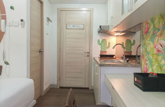 Minimalist Studio Room At Taman Melati Sinduadi Apartment - Foto 10