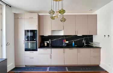 Appartement de luxe avec fresque, hyper centre et parking sûre - Foto 26