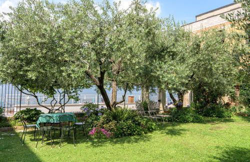In Riva al Lago di Iseo Residenza Primo Piano - Foto 44