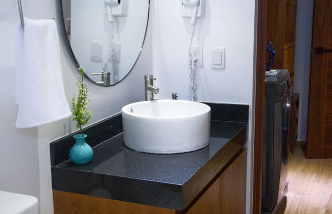 Sunset Kin Beach Apartments - Photo 34