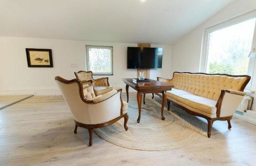 Im historischen Gesindehaus 15 min zum Strand - Foto 19