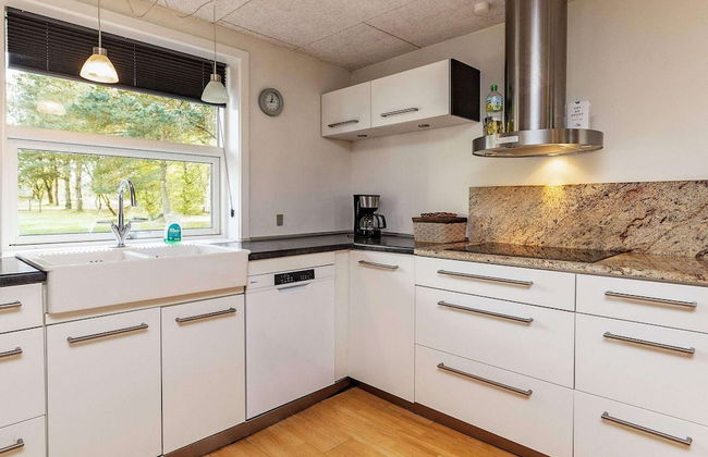 8 Person Holiday Home in Skals - Foto 21