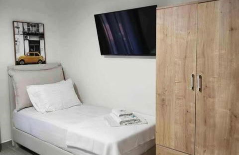 Venias Rooms - Photo 13