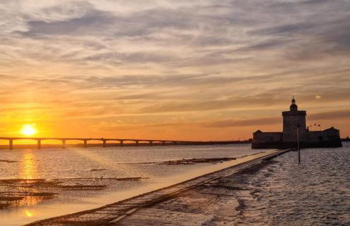 4 Bedroom Gorgeous Home In Jarnac - Foto 30