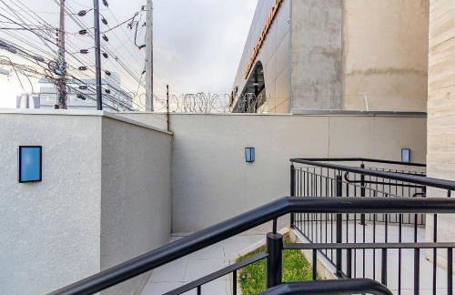 Apto novo com Ar Condicionado bem localizado - Foto 19