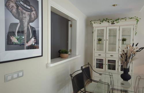 Frontline 2 bed apartment, San Pedro de Alcántara - Photo 7