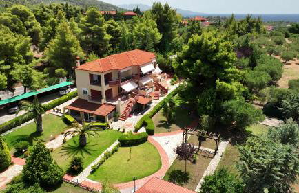 Agrili Apartments & Rooms - Photo 2