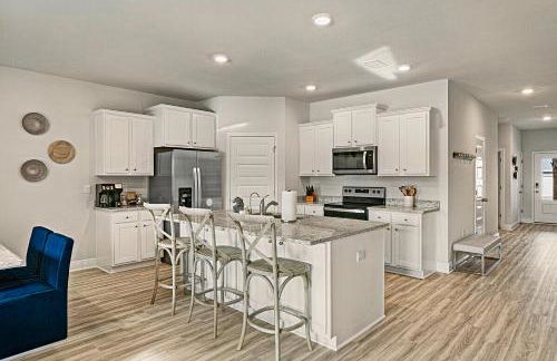 4 Bedroom Sleeps 10 Beach Resort pool, Golf Cart included! Sunsets - Foto 32