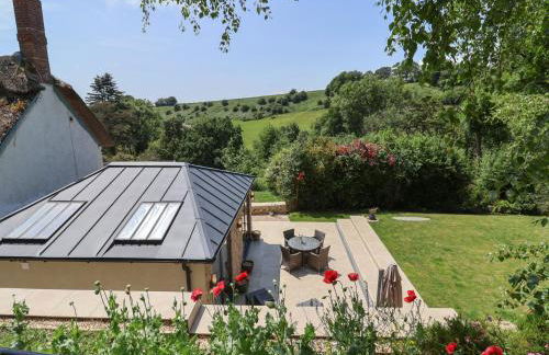 Upper Cottage - Photo 53