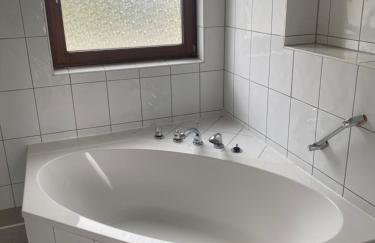 Schönes Goldstar Apartment Nr 3 in der Nähe Hannover Messe - Photo 10