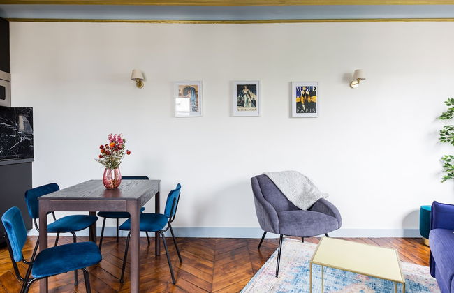 Luxury 2 Bedroom Duplex - Beautiful Monument View - Photo 16