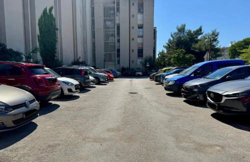 LaLaura high end apt Znjan beach 500 m Sea Magic View free Parking - Foto 26