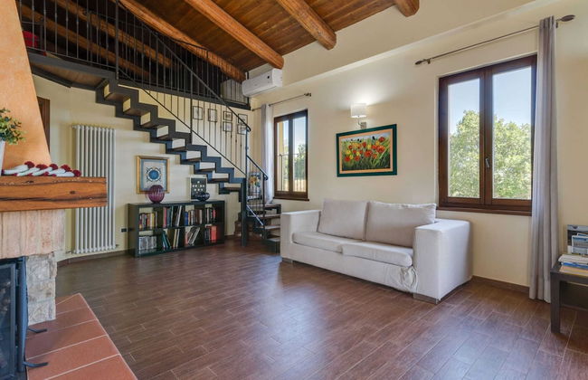 Villa in Piandimeleto With Pool & Sauna - Foto 17