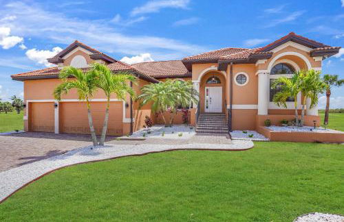 Luxury Villa in Punta Gorda Isles - Photo 40