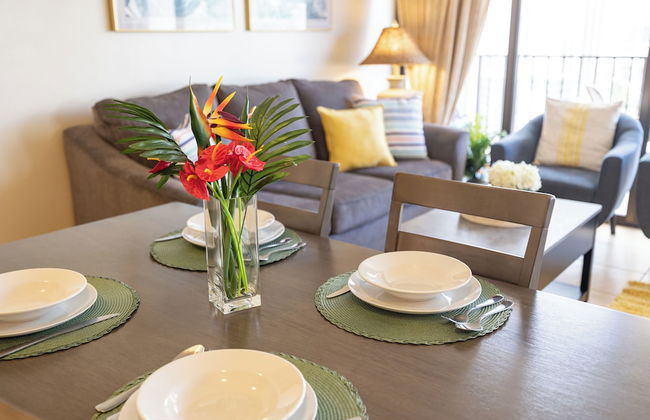 High Floor Ocean View Condo (King Bed and Parking) - Foto 80