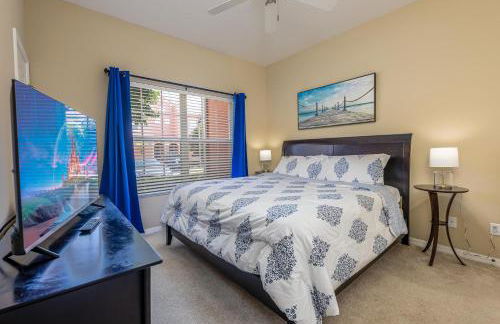 Special Offer Stunning TownHome With Private Pool close to Disney 8960PP - Foto 10