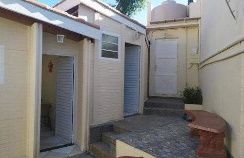 Pousada - Flat - Kitnet - Mobiliada, Confortável e Perto de Tudo - Foto 9