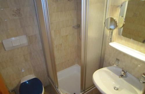 Aparthotel Garni Haus Hubertus - Foto 9