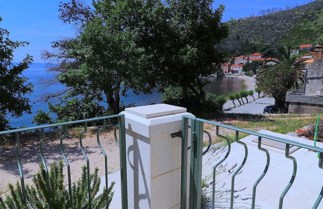 Apartments Seafront Silence - Photo 43